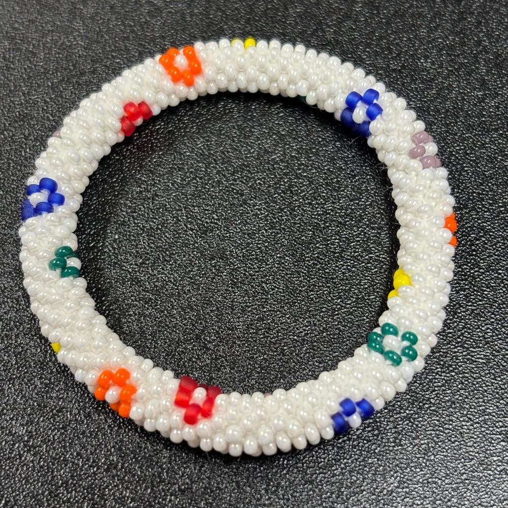 Flower Power Kid's Rollies Glass Beaded Bracelet White